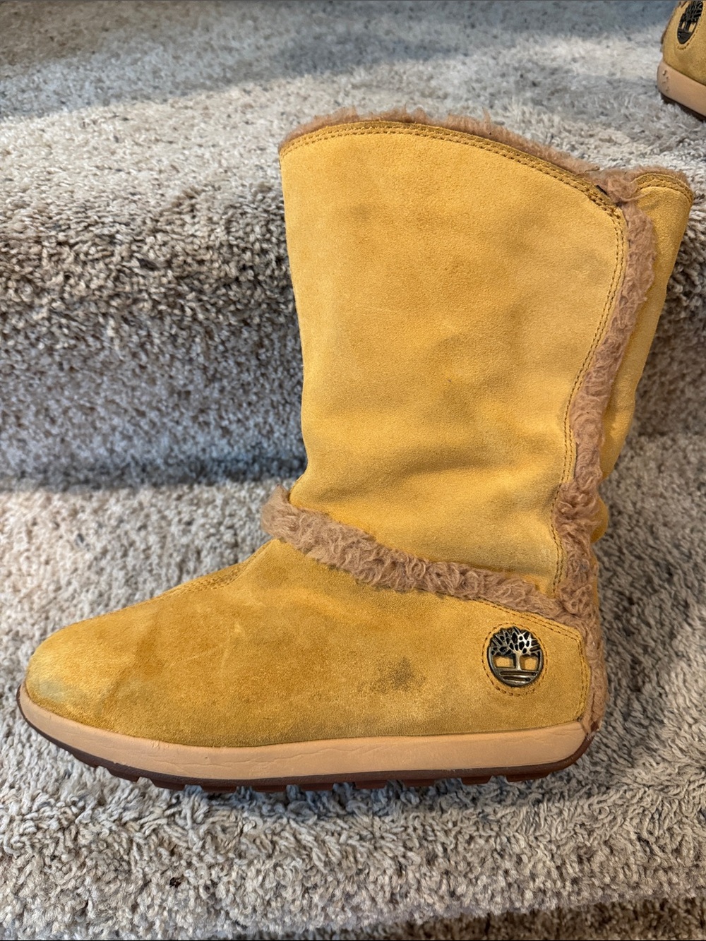 EUC Timberland Mukluk Fur-Lined Boots size 9W - Picture 7 of 9
